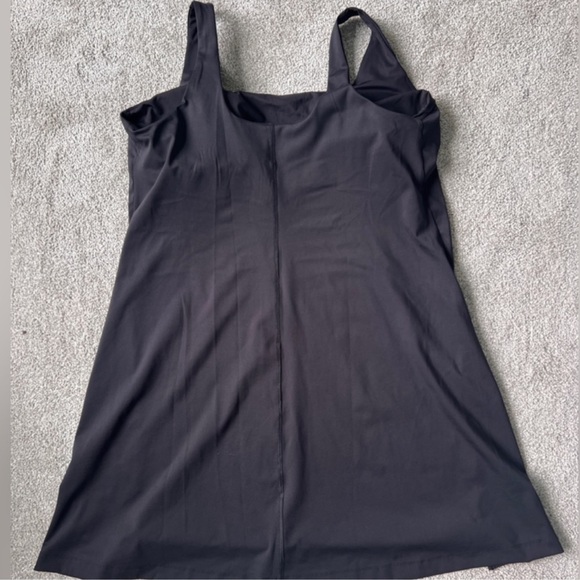 Old Navy PowerSoft Active Dress - Picture 3 of 6